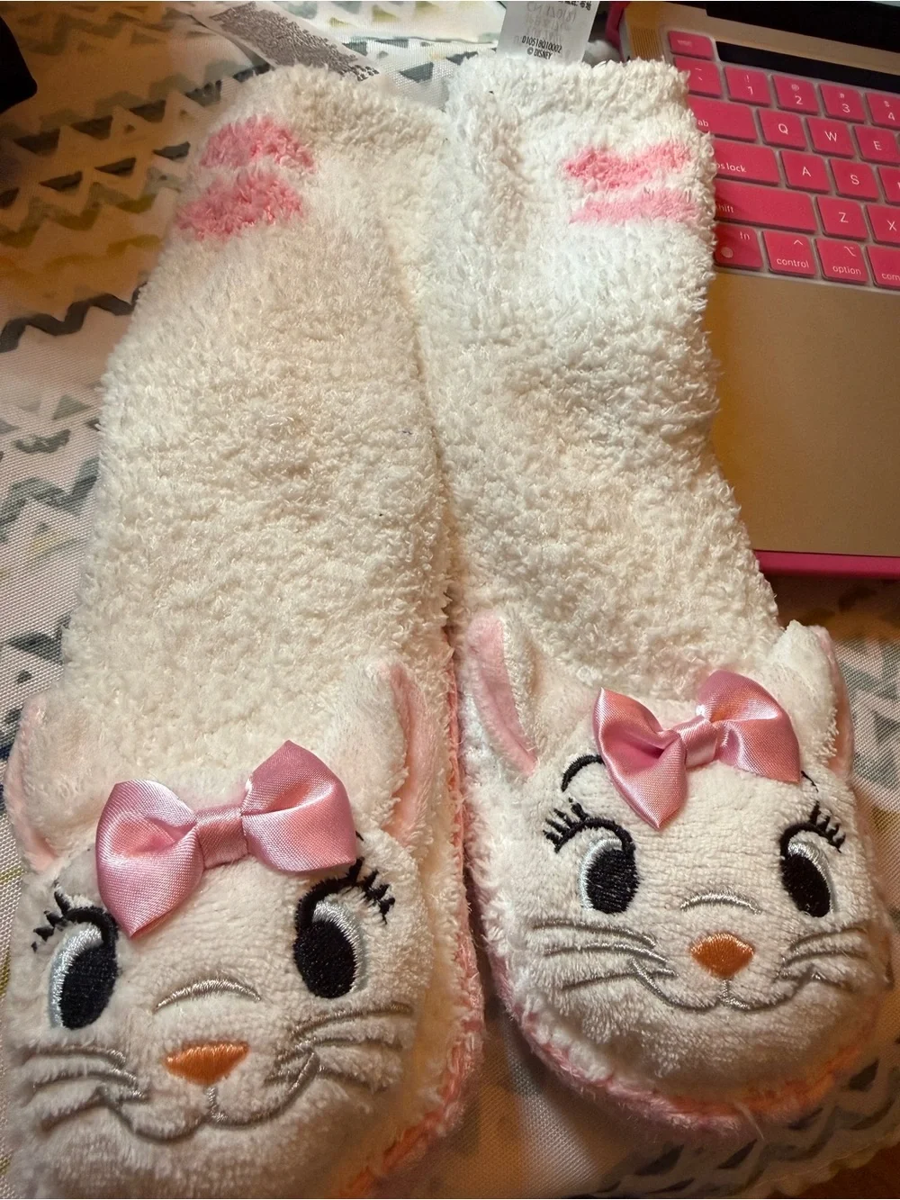 Disney store Aristo cats Marie Slippers/socks Size 9/10